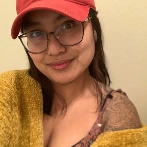 Meet your Posher, Ipolani